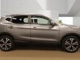 Nissan Qashqai 1.3 DIG-T N-Connecta Euro 6 (s/s) 5dr 3
