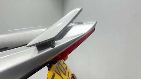 Suzuki SV650 SV650 2003 31K LONG MOT PERFECT A2 BIKE VTWIN SERVICED 650CC 27