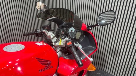 Honda VFR 2001 ONLY 13K FUEL INJECTED NON VTEC 1 OWNER NEW MOT 800CC 34