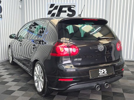 Volkswagen Golf 3.2 V6 R32 Hatchback 5dr Petrol DSG 4Motion (233 g/km, 247 bhp) 35