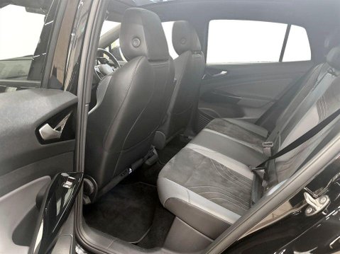 Volkswagen Id.5 Pro Performance 77kWh Style SUV 5dr Electric Auto (204 ps) 21