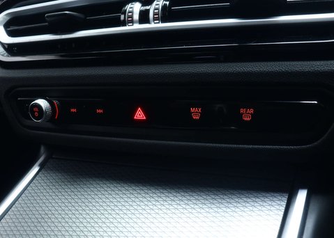 BMW 3 Series 2.0 330E M Sport Auto 4dr 32