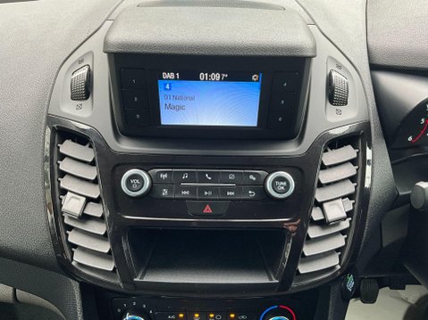 Ford Transit Connect 1.5 240 EcoBlue Limited L1 Euro 6 (s/s) 5dr 22