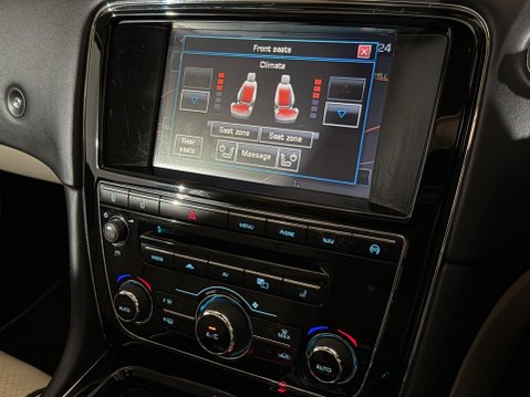 Jaguar XJ D V6 PORTFOLIO 18