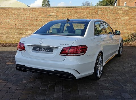 Mercedes-Benz E Class AMG 2