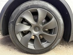 Tesla Model Y SUV 5dr Electric Auto RWD (346 ps) 15