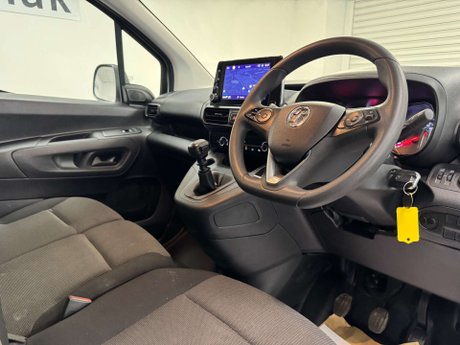 Vauxhall Combo 1.5 Combo 2300 Professional Turbo D S/S 32