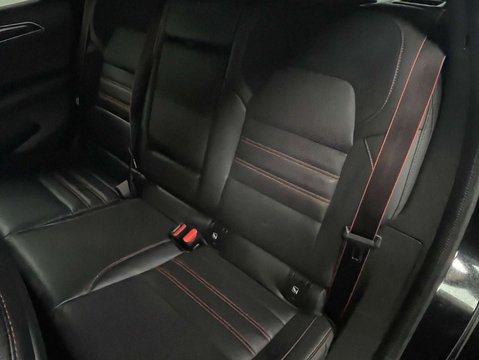 Renault Arkana 1.6 Arkana RS Line E-Tech HEV Auto 5dr 36