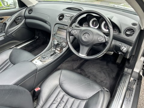 Mercedes-Benz SL Series SL350 16