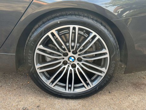 BMW 5 Series 2.0 520i M Sport Auto 5dr 75