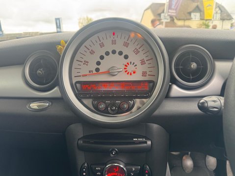 Mini Hatch 1.6 One Euro 5 3dr 8