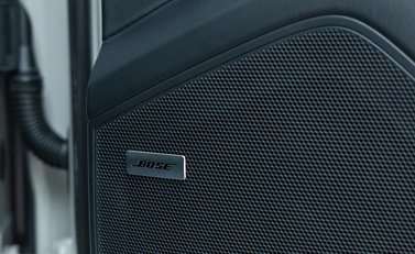 Porsche Cayenne TURBO E-HYBRID 29