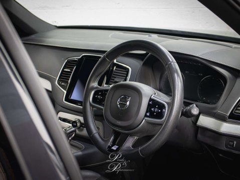 Volvo XC90 2.0 XC90 R-Design D5 PowerPulse AWD Auto 4WD 5dr 12