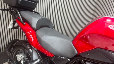 Benelli TRK 2020 ONLY 1K TOP BOX ADVENTURE BIKE 47BHP A2 READY 45