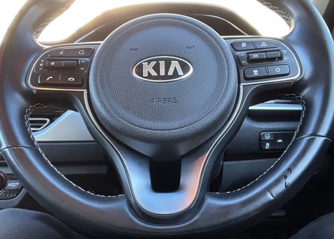 Kia Niro ESTATE 1.6 GDi Hybrid 2 DCT 20