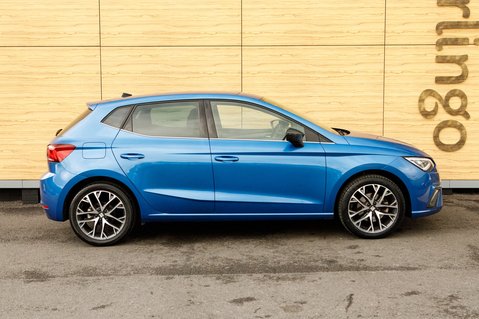 SEAT Ibiza TSI XCELLENCE LUX 12
