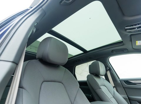 Porsche Cayenne V6 E-Hybrid PLATINUM EDITION 12