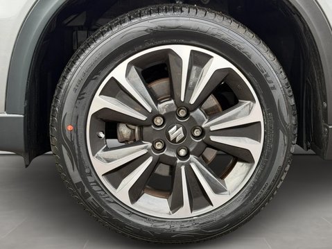 Suzuki Vitara 1.4 Boosterjet 48V Hybrid SZ5 5dr 14