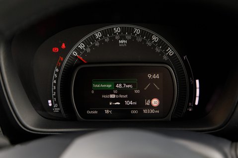 Toyota Aygo X VVT-I EDGE 10