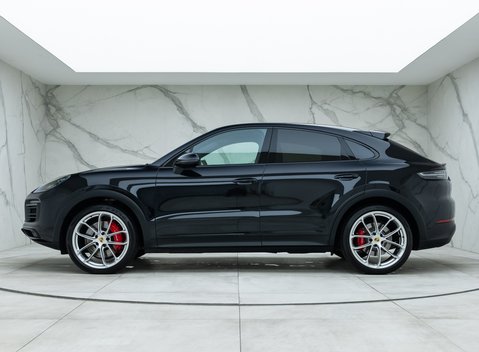 Porsche Cayenne GTS Coupé 2