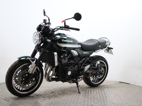 Kawasaki Z900RS ZR 900 KNSBB 6