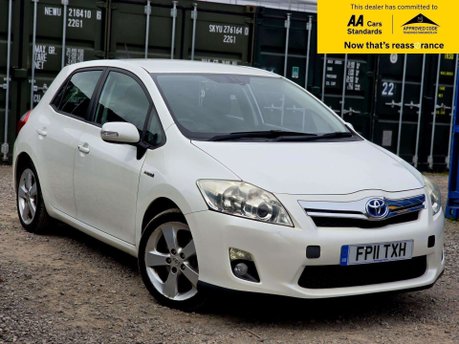 Toyota Auris 1.8 VVT-h T Spirit Hatchback 5dr Petrol Hybrid CVT Euro 5 (s/s) (136 ps) 1