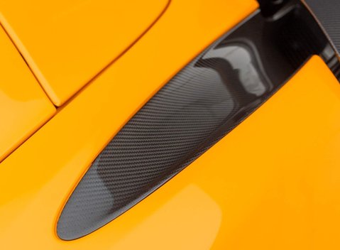 McLaren 720S Spider Peformance 41