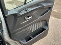 Renault Trafic 2.0 dCi LL30 Advance EDC L2 H1 Euro 6 (s/s) 5dr (9 Seat) 37