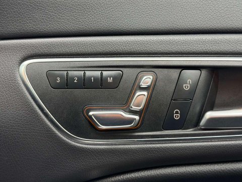 Mercedes-Benz CLA Class 2.0 CLA45 AMG Shooting Brake 5dr Petrol SpdS DCT 4MATIC Euro 6 (s/s) (381 p 56