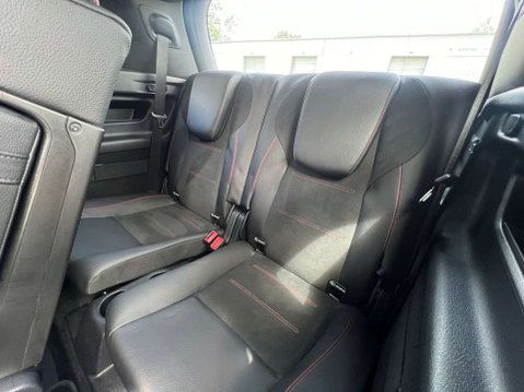 Mercedes-Benz GLB 1.3 GLB 200 AMG Line Premium Automatic 5dr - NATIONAL DELIVERY* 49