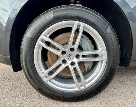 Porsche Macan 3.0 Macan S Semi-Auto 4WD 5dr 15