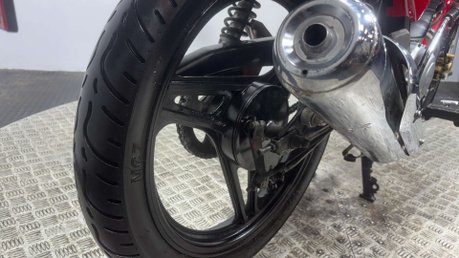 Yamaha YBR 125 2007 ONLY 11K NEW MOT 1 OWNER VERY CLEAN SERVICED 125CC 7