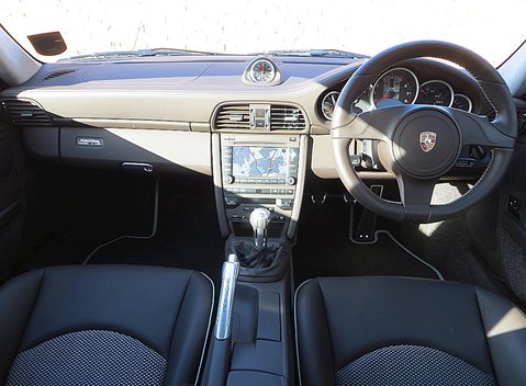 Porsche 911 Sport Classic 10