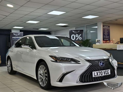 Lexus Es 2.5 300h Takumi E-CVT Euro 6 (s/s) 4dr 42