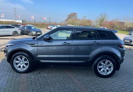Land Rover Range Rover Evoque 2.2 SD4 PURE TECH PANORAMIC ROOF 10