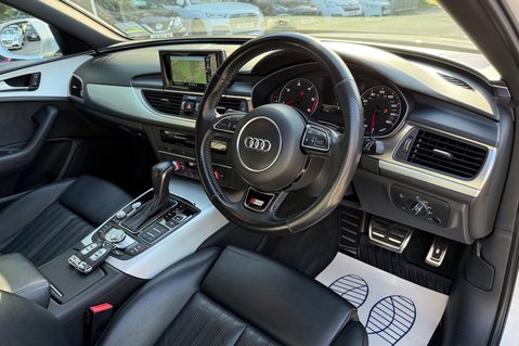 Audi A6 AVANT TDI ULTRA S LINE  - £35 ROAD TAX! - SERVICED AT AUDI 14