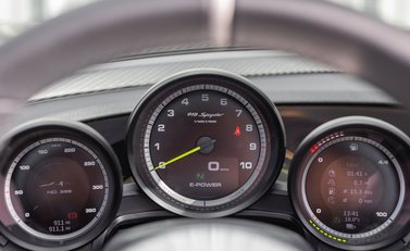 Porsche 918 Spyder 18