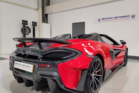 McLaren 600LT V8 SSG 7