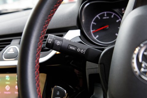 Vauxhall Corsa SRI NAV 16