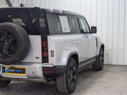 Land Rover Defender 3.0 Defender SE D MHEV Auto 4WD 5dr 36