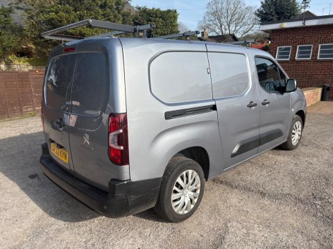 Peugeot Partner BLUEHDI PROFESSIONAL PREMIUM L2 7