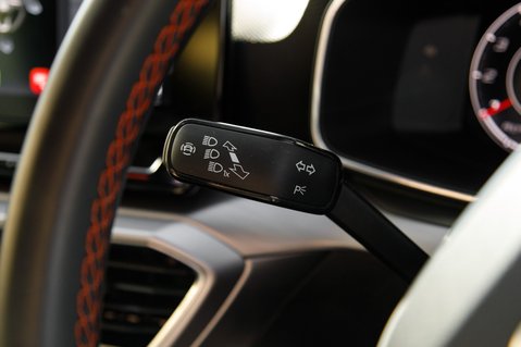 SEAT Leon ETSI FR DSG MHEV 12