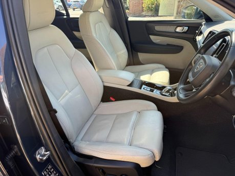 Volvo XC40 2.0 D4 Inscription Pro Auto AWD Euro 6 (s/s) 5dr 23