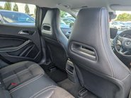 Mercedes-Benz GLA 1.6 GLA 180 Urban Edition 5dr 21