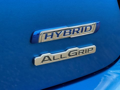 Suzuki Swift SZ5 DUALJET ALLGRIP MHEV 20