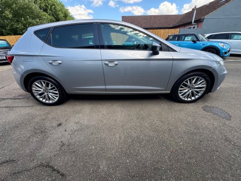 SEAT Leon TSI EVO SE DYNAMIC 5