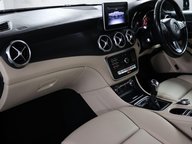 Mercedes-Benz GLA GLA 200 SE 34
