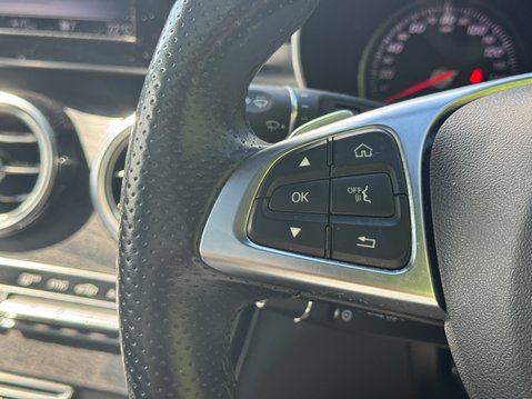 Mercedes-Benz GLC (Sold) 2.1 GLC220d AMG Line (Premium) SUV 5dr Diesel G-Tronic+ 4MATIC Euro 13