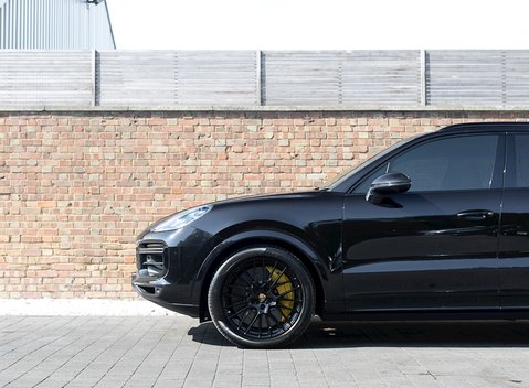 Porsche Cayenne Turbo 26
