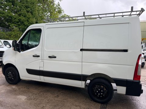Nissan NV400 2.3 dCi 33 SE Panel Van 5dr Diesel Manual FWD L1 H1 Euro 5 (125 bhp) 16